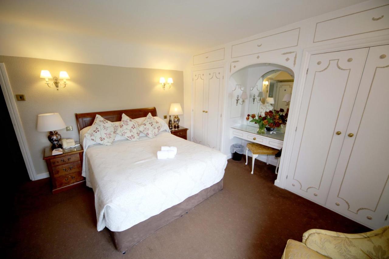 The French Horn Hotell Reading Exteriör bild